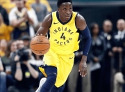 NBA巨星挥洒汗水拼搏，向胜利冲刺！