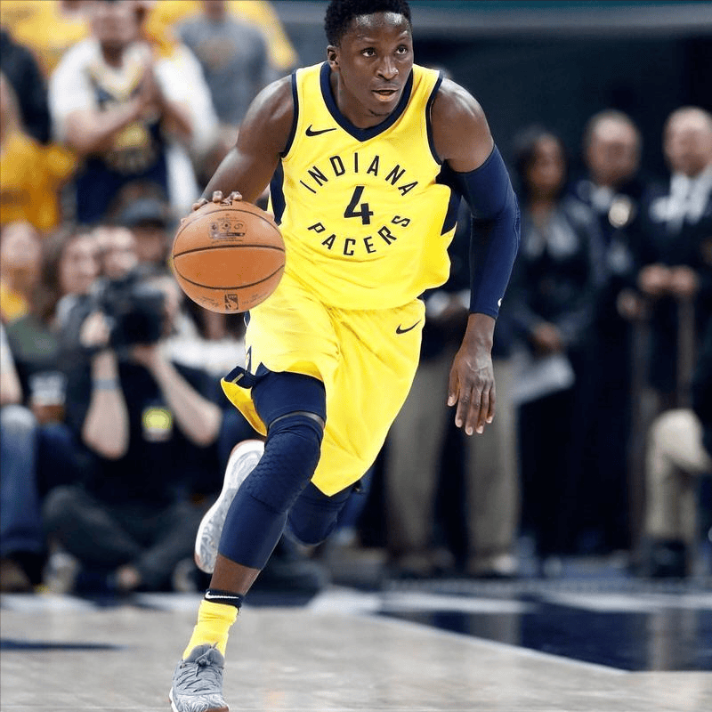 NBA巨星挥洒汗水拼搏，向胜利冲刺！